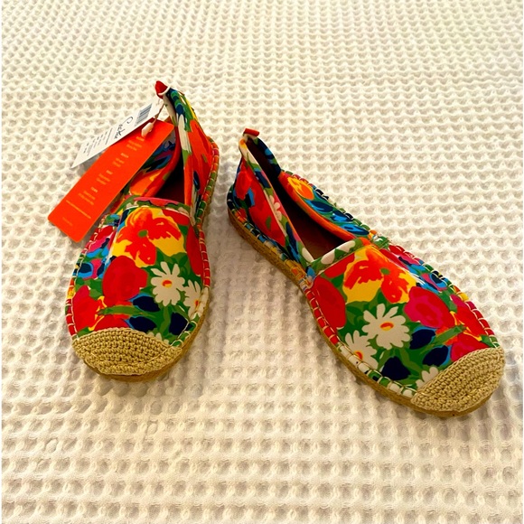 NWT SeaStar water/beach shoes - Picture 2 of 4